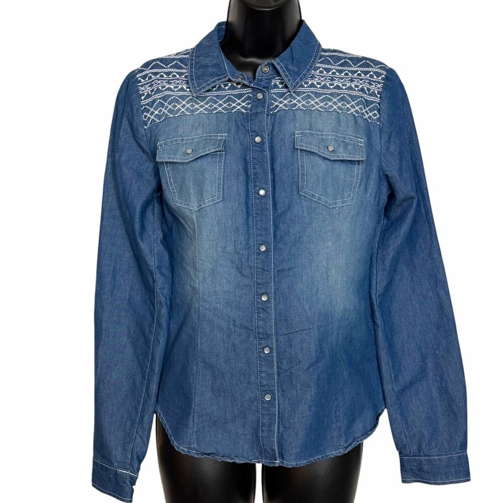 Bongo Western Denim Chambray Shirt Embroidered Pearl Snap Blue Medium M Boho